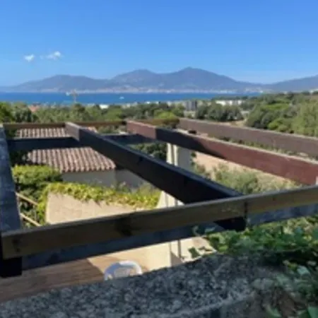 Holiday home Bright House In For 6 People